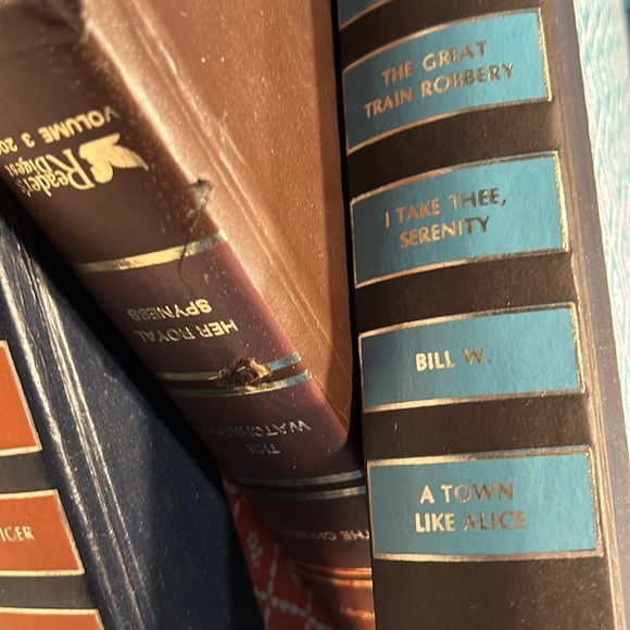 Three Readers Digest Condensed Books or Decor Books - Picture 5 of 7